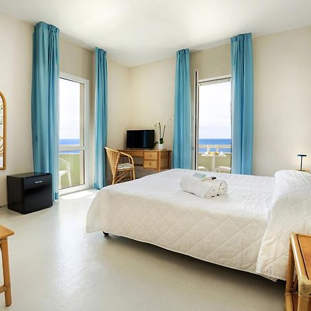Hotel Mida Скольитти Экстерьер фото
