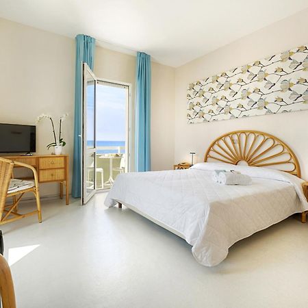Hotel Mida Скольитти Экстерьер фото