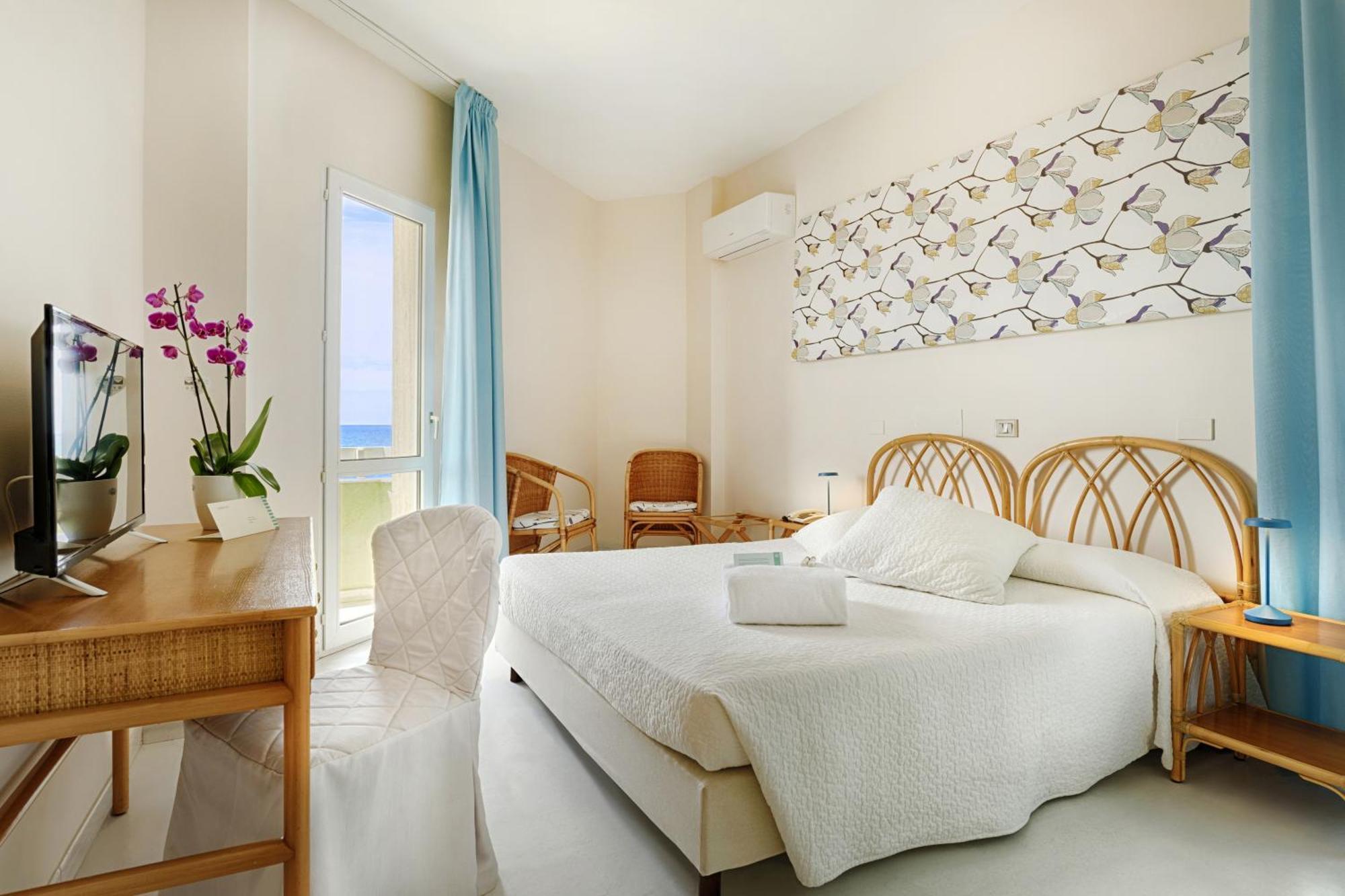 Hotel Mida Скольитти Экстерьер фото