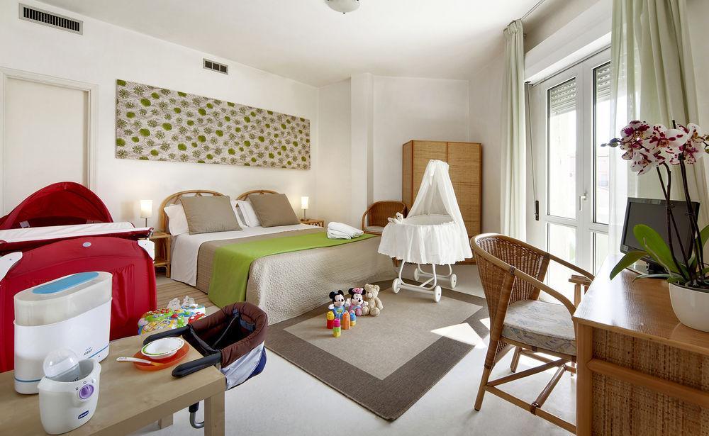 Hotel Mida Скольитти Экстерьер фото