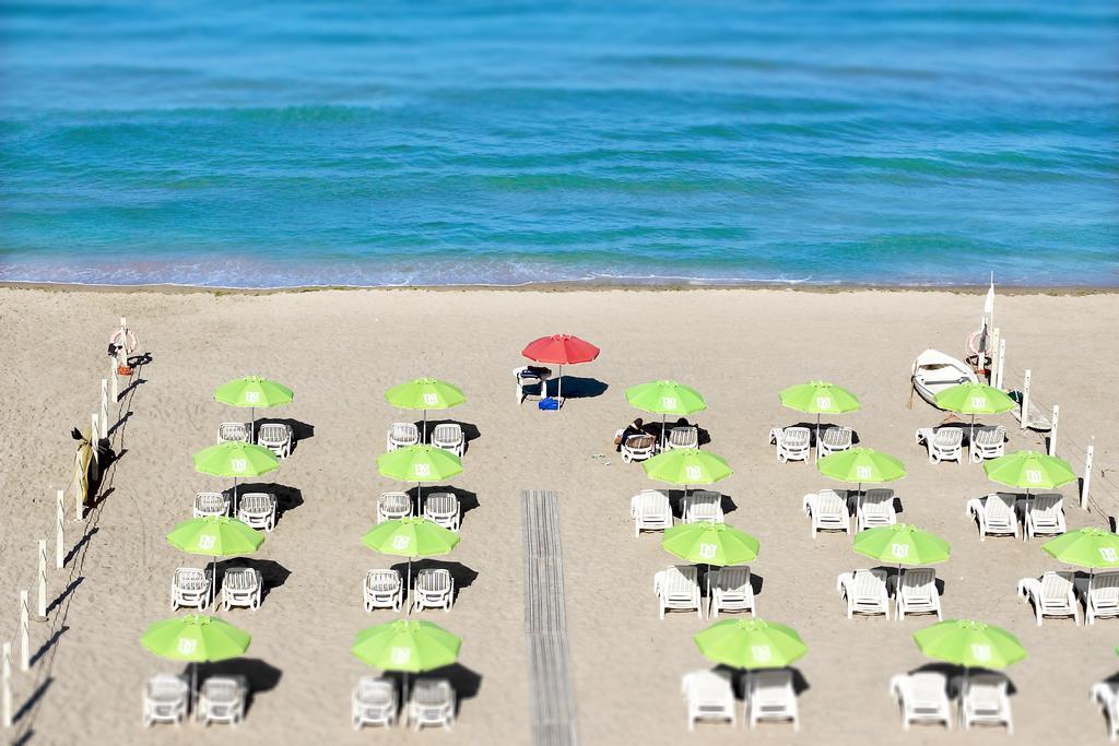 Hotel Mida Скольитти Экстерьер фото